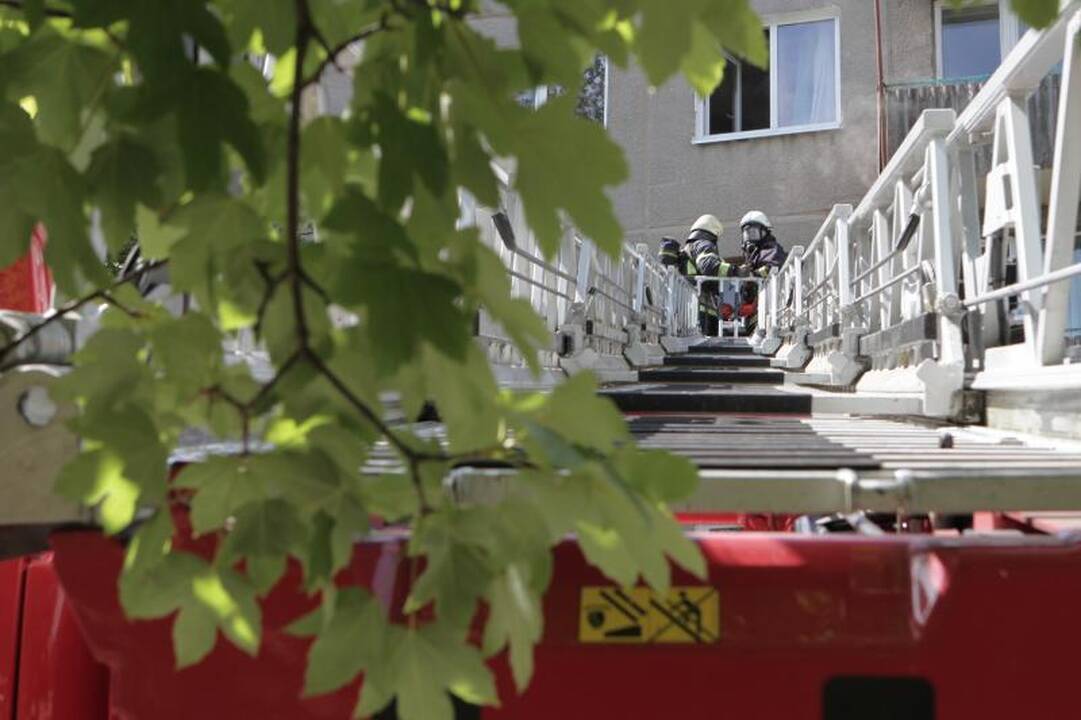 Klaipėdiečio bute gaisrą sukėlė kompiuteris
