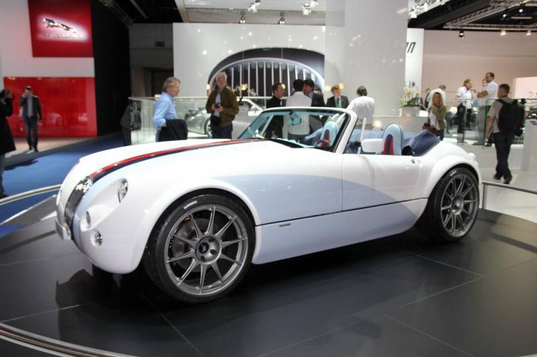 Frankfurto automobilių paroda: kokią naujieną pateikė „Wiesman“