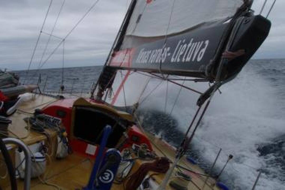 Jachta „Ambersail“ finišo tiesiojoje 