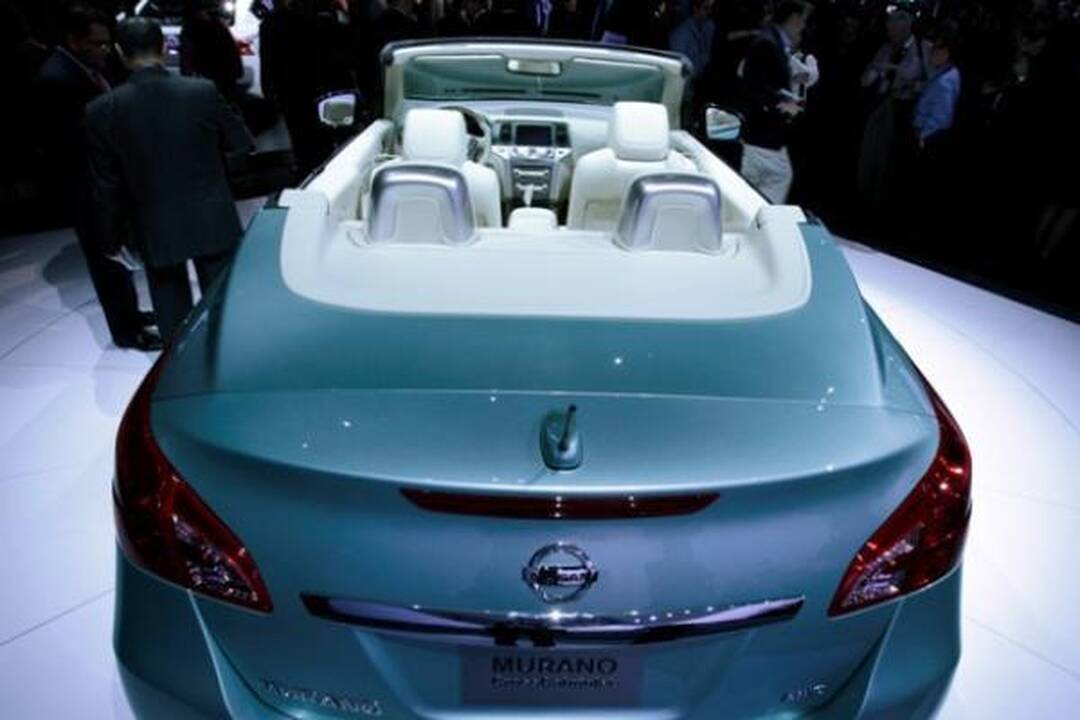 Automobilių paroda Los Andžele: nuo mažylio iki giganto