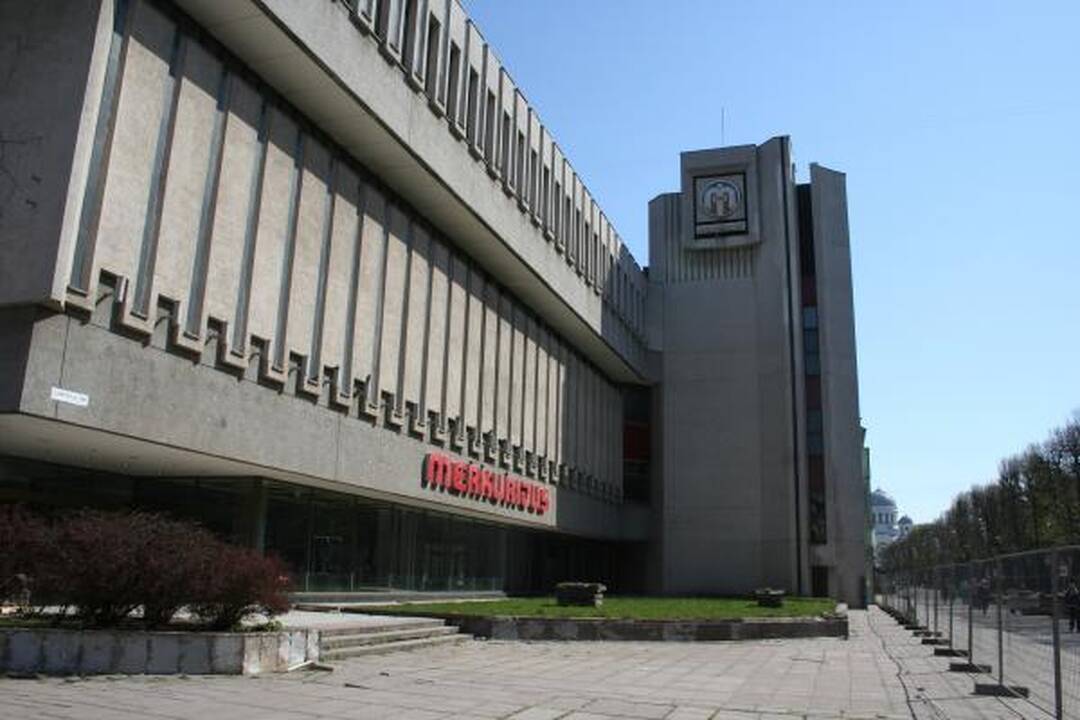 Pradėti „Merkurijaus“ ardymo darbai