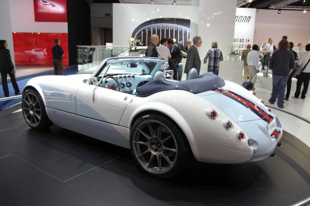Frankfurto automobilių paroda: kokią naujieną pateikė „Wiesman“