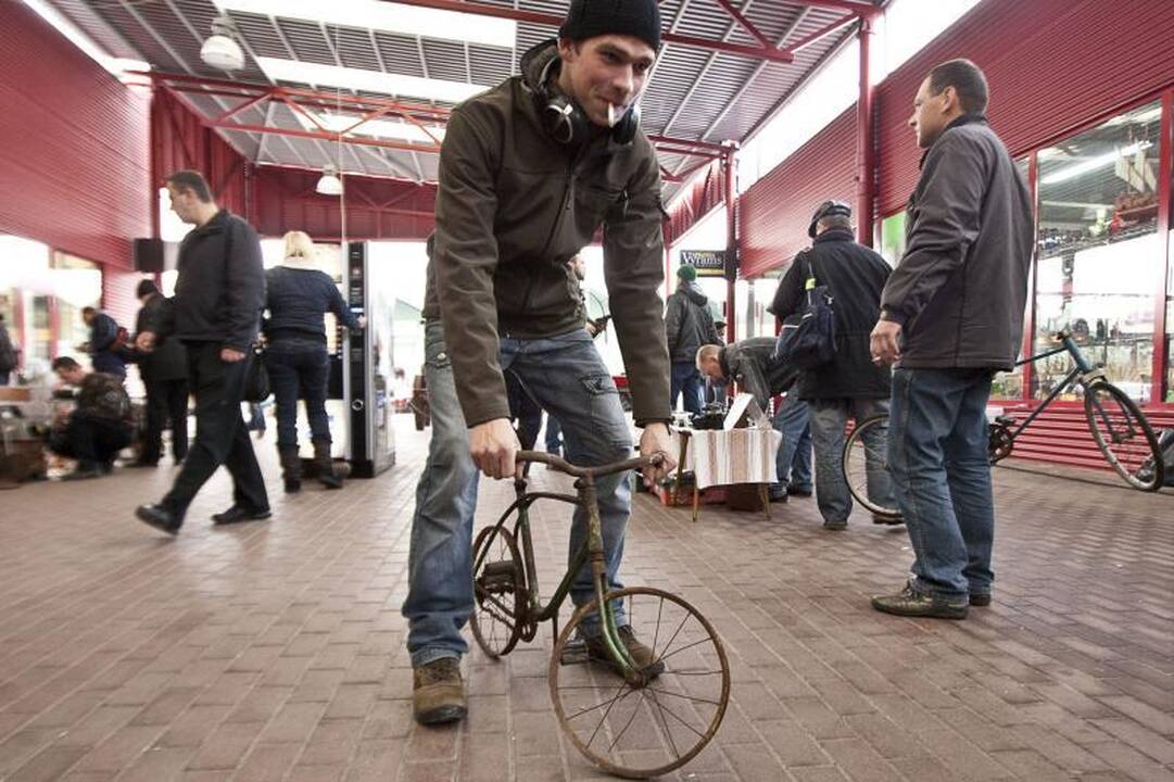 Unikalių senienų kauniečiai ieško ir pas užsieniečius