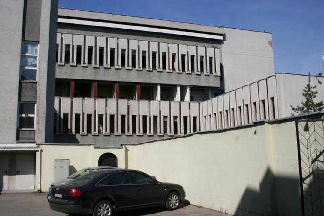 Pradėti „Merkurijaus“ ardymo darbai