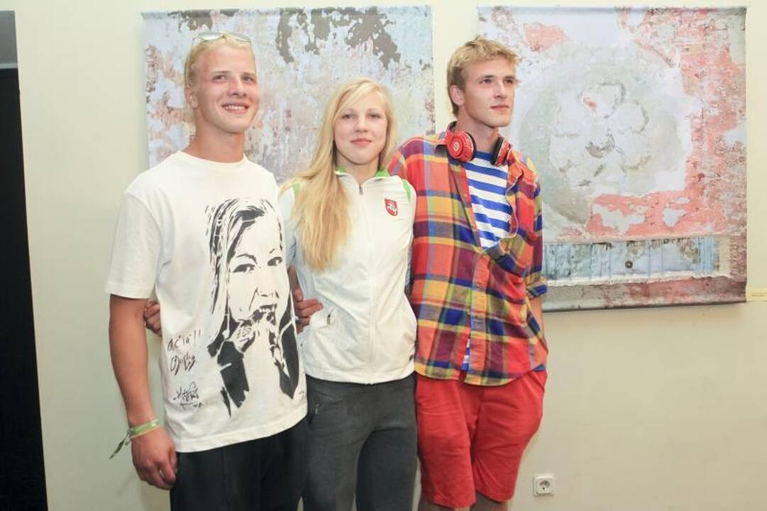 Lietuva pasitiko olimpinį auksą parvežusią R.Meilutytę