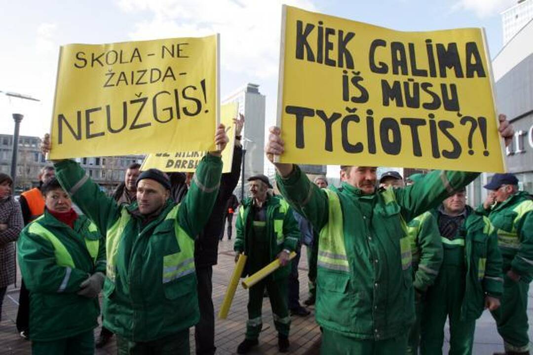 Kiemsargiai: lieka gyviems į žemę lįsti (papildyta)