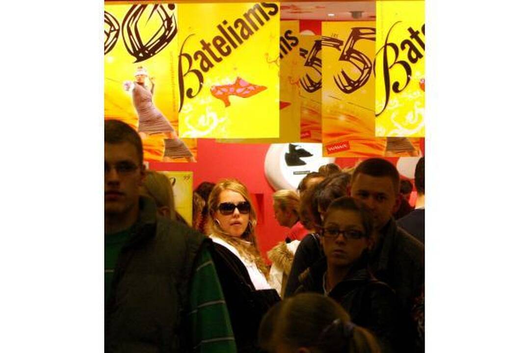 „Akropolyje“ per nuolaidų naktį apsilankė 19 tūkst. žmonių