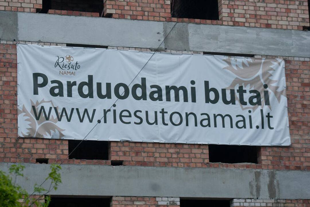 Apsaugos darbuotoją užpuolęs „vagis“ beveik mirtinai sumuštas (papildyta)