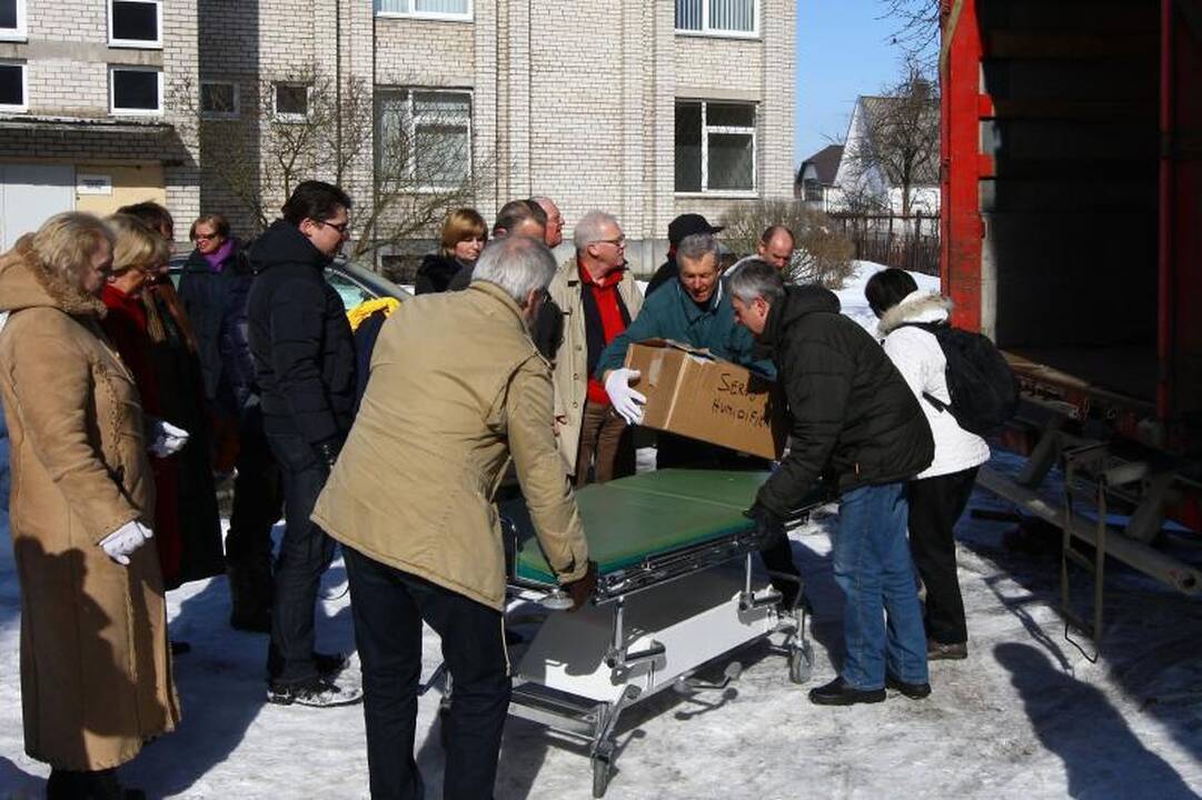 Kauno ligoninei – labdaros siunta iš Švedijos