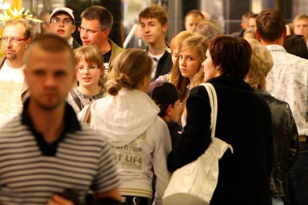 „Akropolyje“ per nuolaidų naktį apsilankė 19 tūkst. žmonių