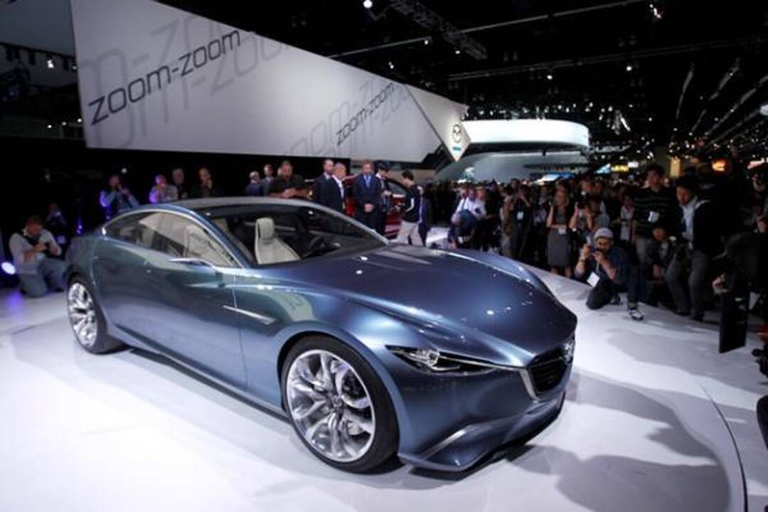Automobilių paroda Los Andžele: nuo mažylio iki giganto