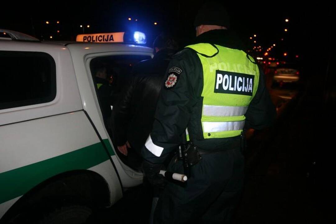 Vilniuje pėsčiųjų perėjoje partrenktos trys mergaitės
