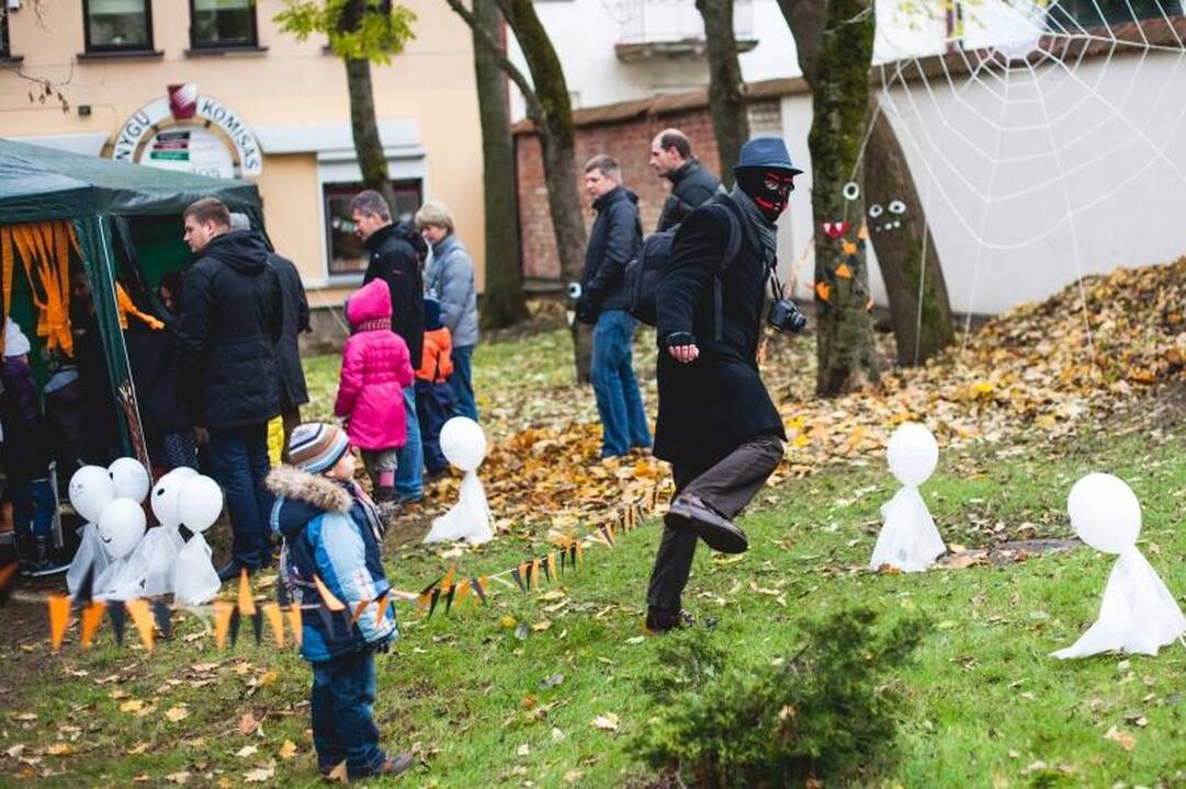 Senamiestį šiurpino mažieji vaiduokliai 