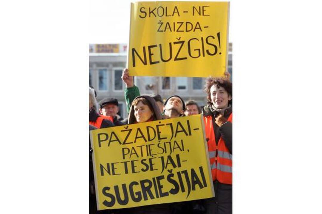 Kiemsargiai: lieka gyviems į žemę lįsti (papildyta)