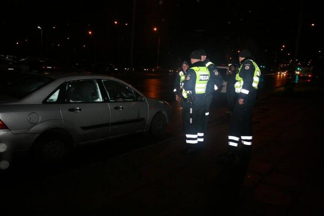 Vilniuje pėsčiųjų perėjoje partrenktos trys mergaitės