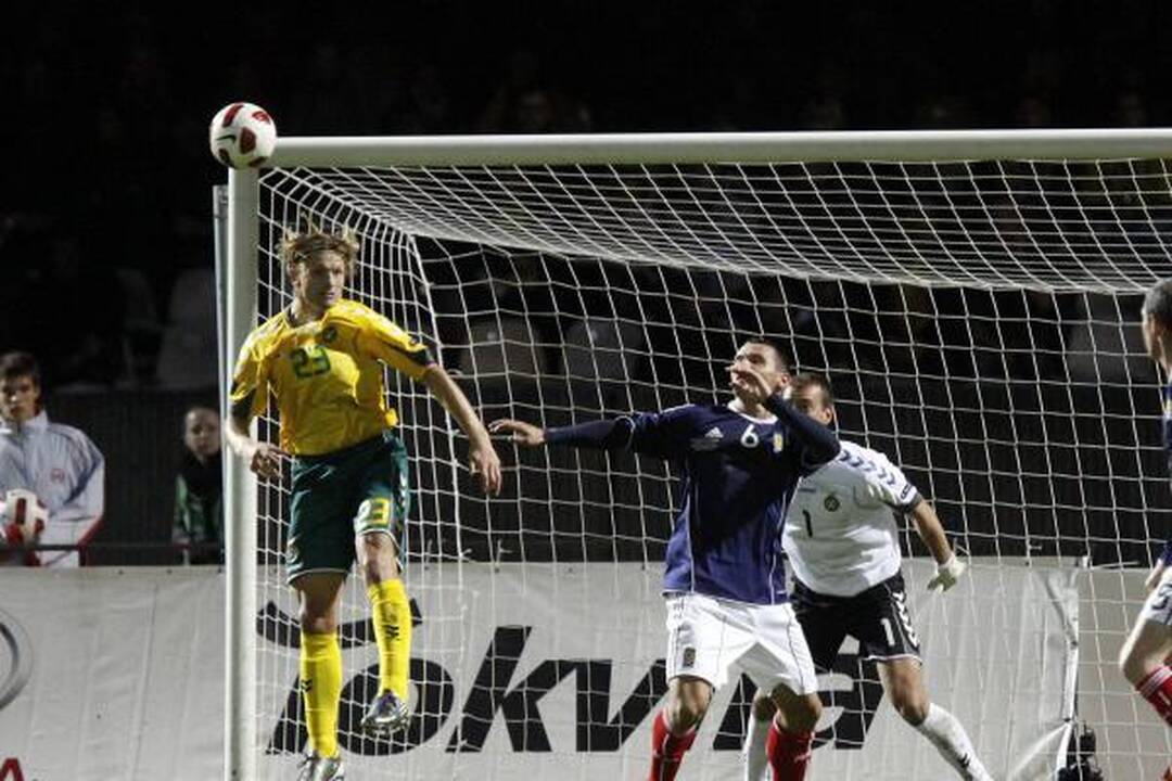 Europos futbolas: lietuviai – prieš škotus 0:0 (papildyta) 