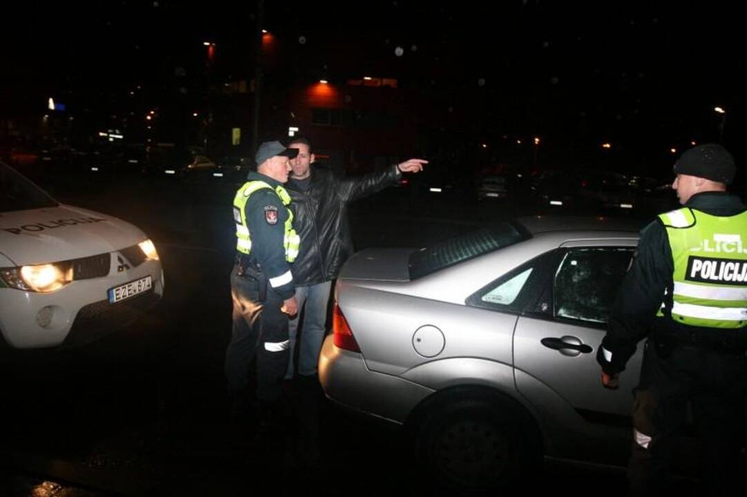 Vilniuje pėsčiųjų perėjoje partrenktos trys mergaitės