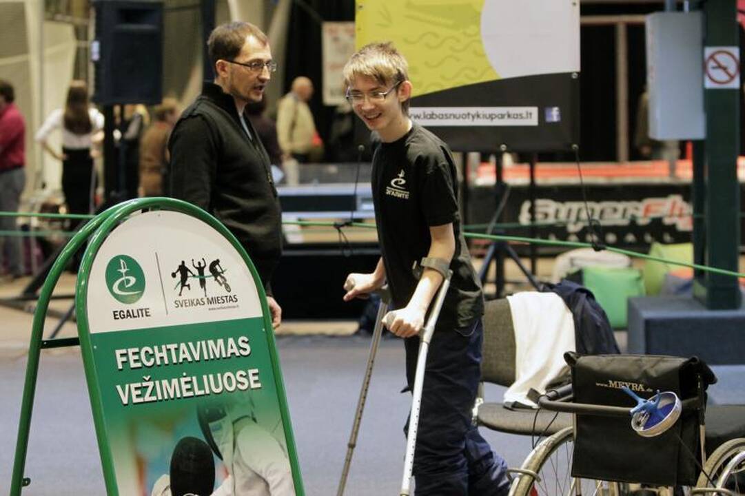 Naujiena Lietuvoje – neįgaliųjų fechtavimo vežimėliuose sportas
