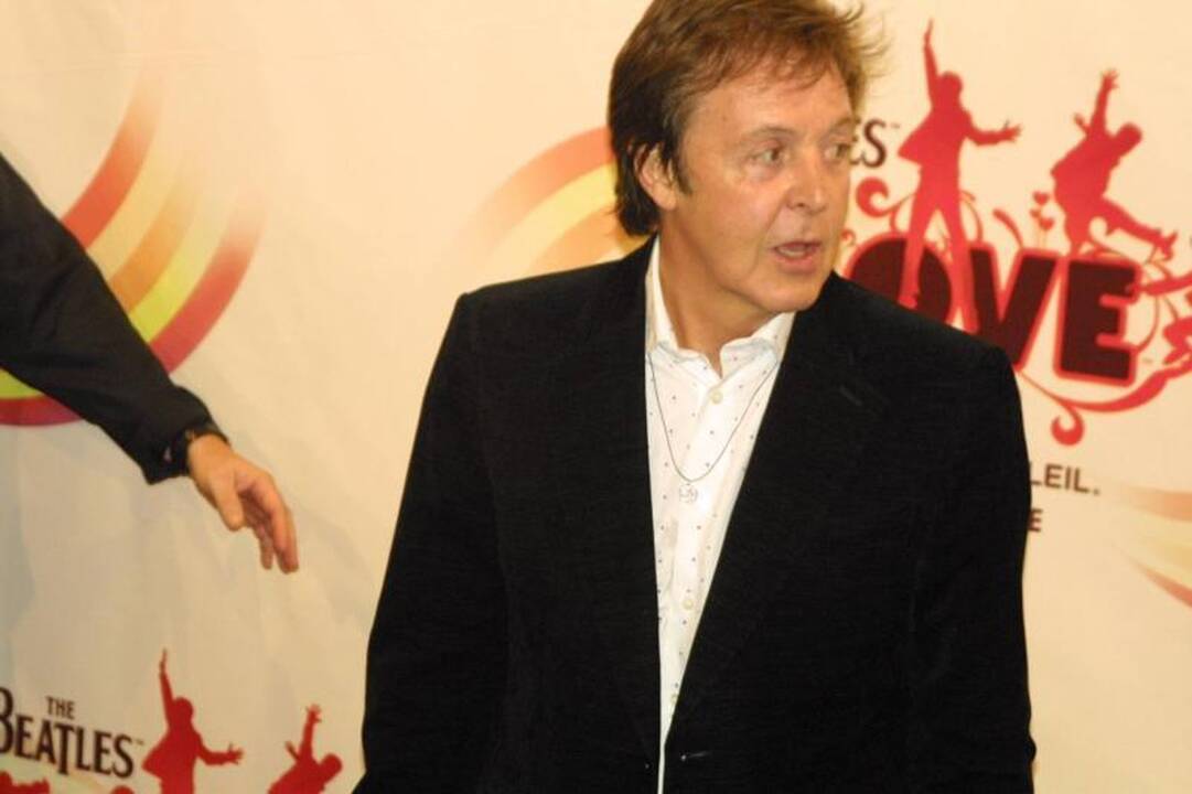Paulas McCartney: roko patriarchas ir 70-ies nepraranda jėgos