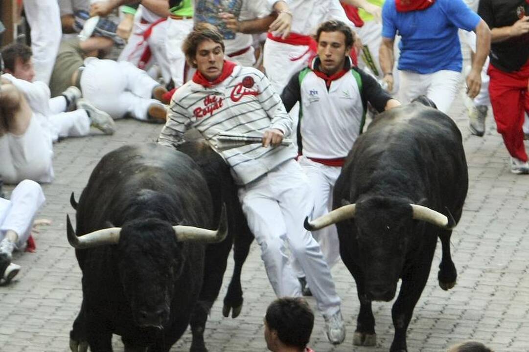 Pamplona: antrąją bulių bėgimo dieną subadytas australas 