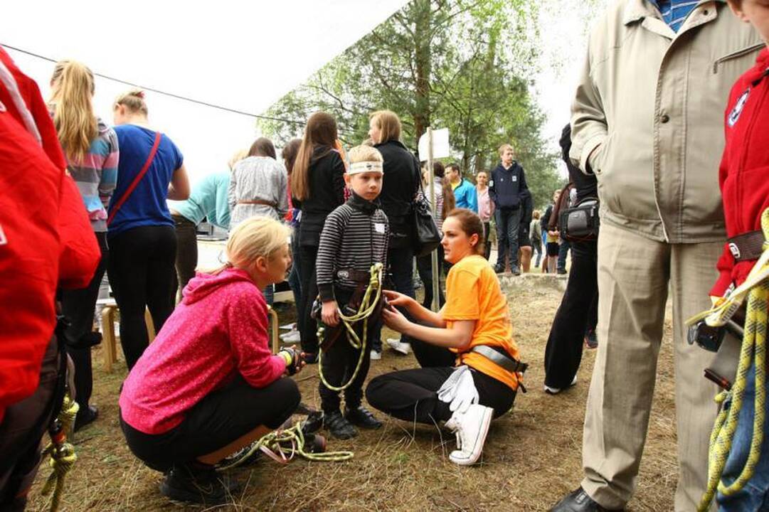 Lampėdžiuose galima išbandyti „drambliaskrydį“