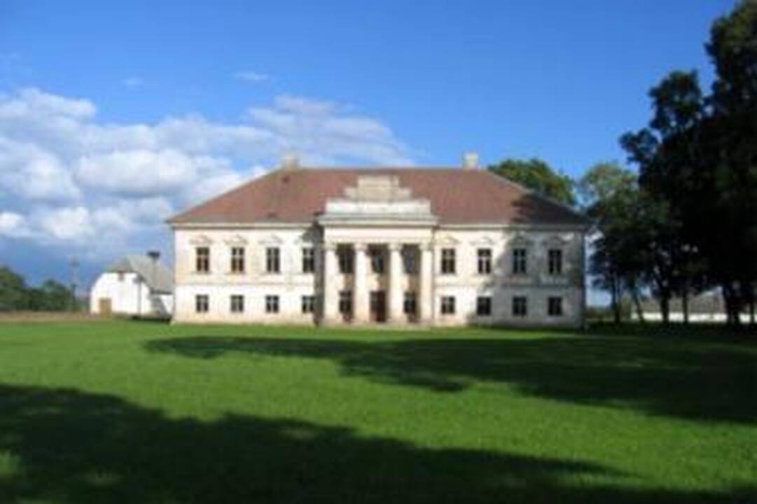Žeimių dvare - intymus maištas