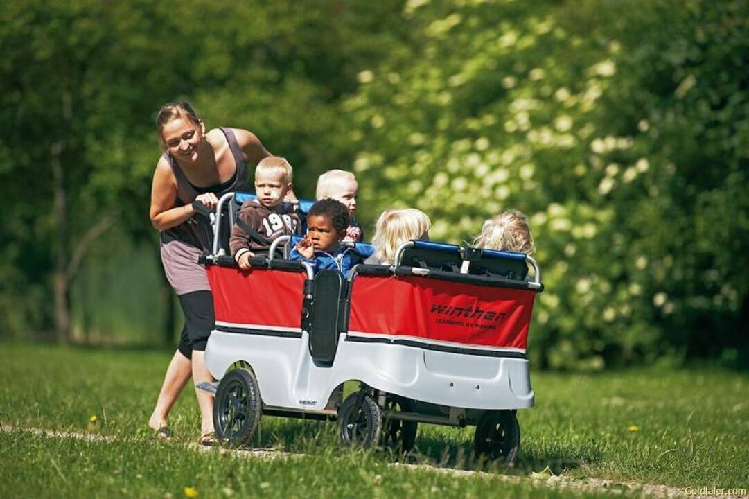 Kitoks transportas: „Kinderbus“ – autobusas kūdikiams vežioti