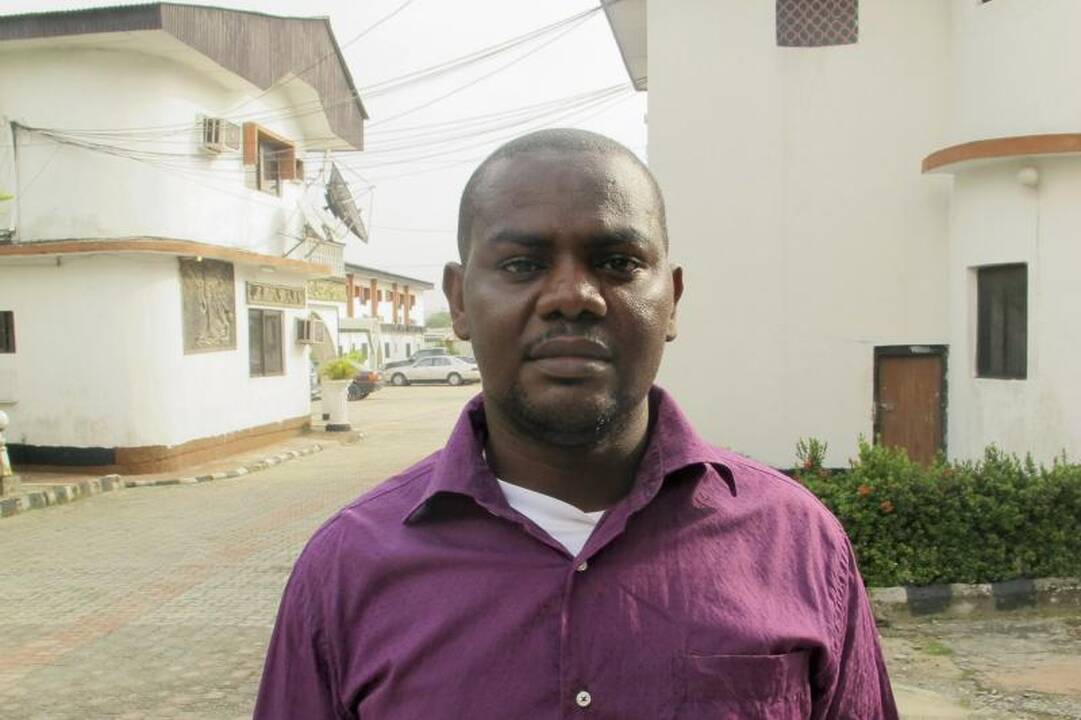 Nigerietis kokas išbuvo ilgiau nei dvi paras apvirtusiame laive