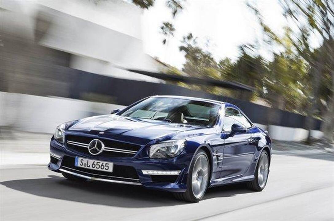„Mercedes“ nutraukė paslapčių šydą nuo „SL65 AMG“