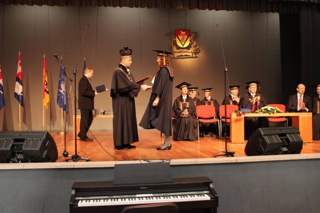 Magistro diplomas Kaune įteiktas ir „X faktoriaus“ nugalėtojai 