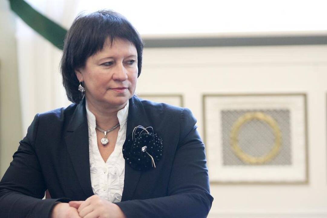 V.Baltraitienė gali likti komisijoje dėl N.Venckienės neliečiamybės