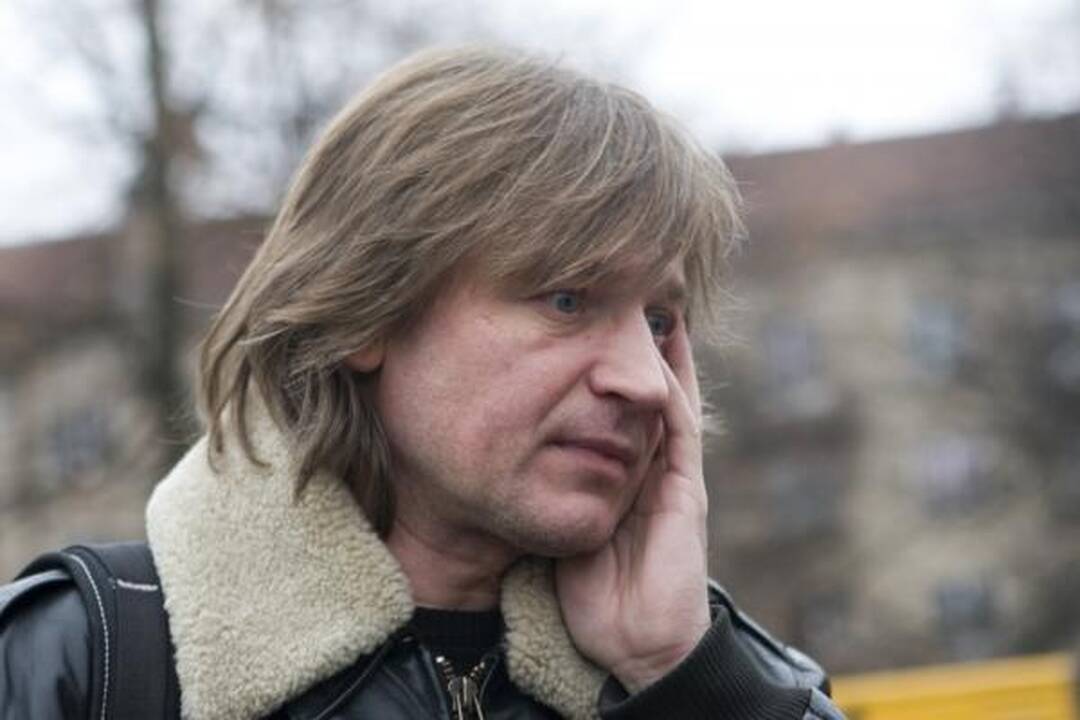 Atlikėjai protestą išreiškė dainomis