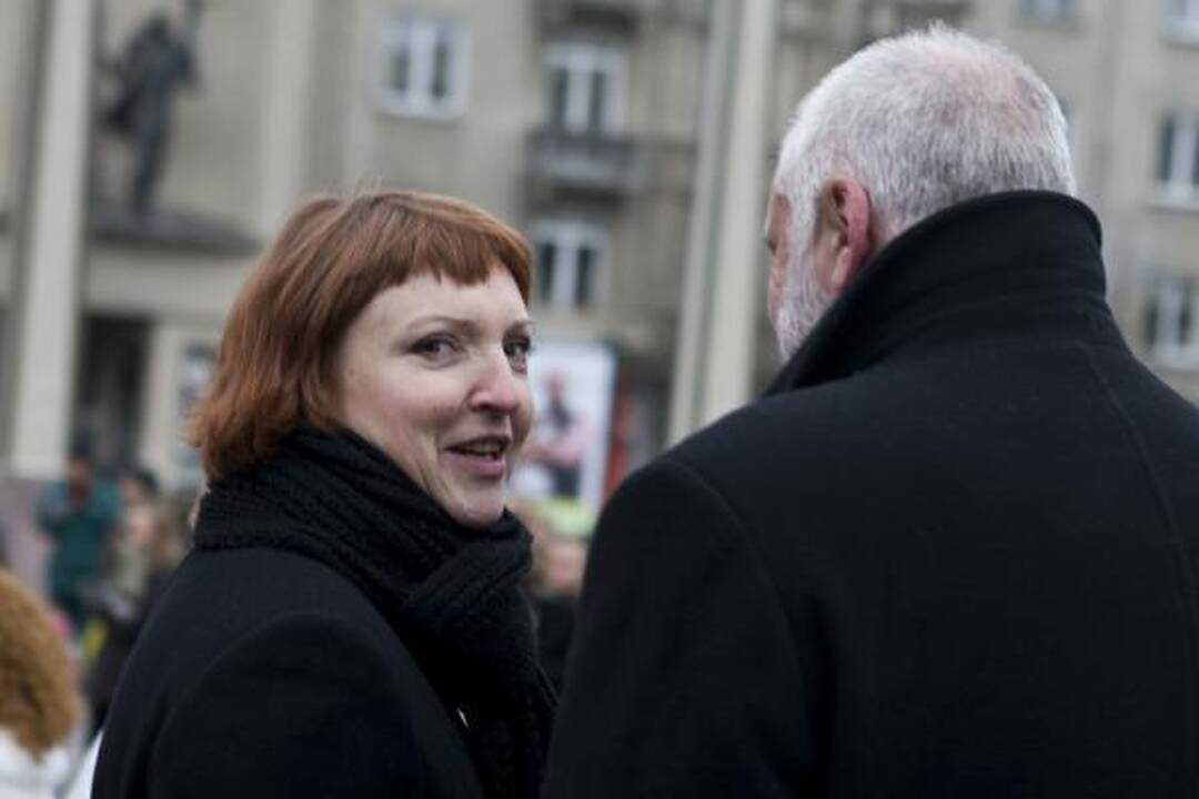 Atlikėjai protestą išreiškė dainomis