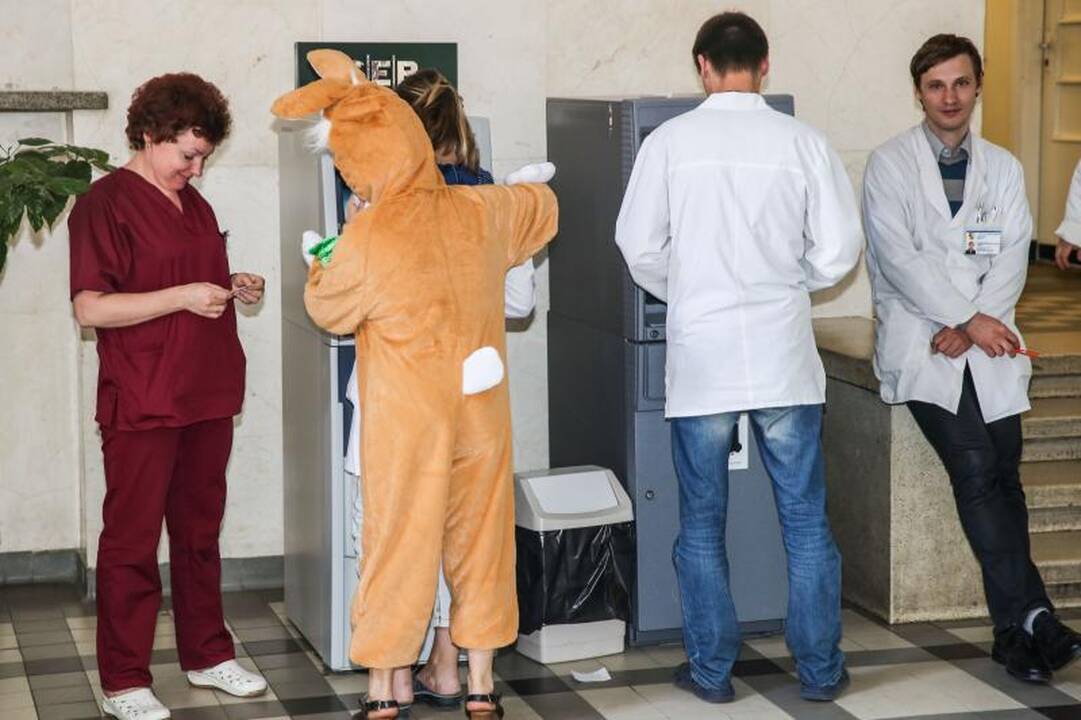 Kauno klinikose išplito apsikabinimų virusas
