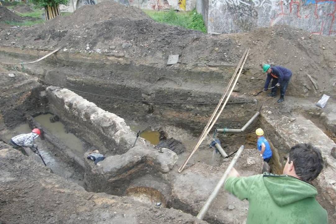 Bernardinų sode archeologai aptiko viduramžių Vilniaus kvartalą