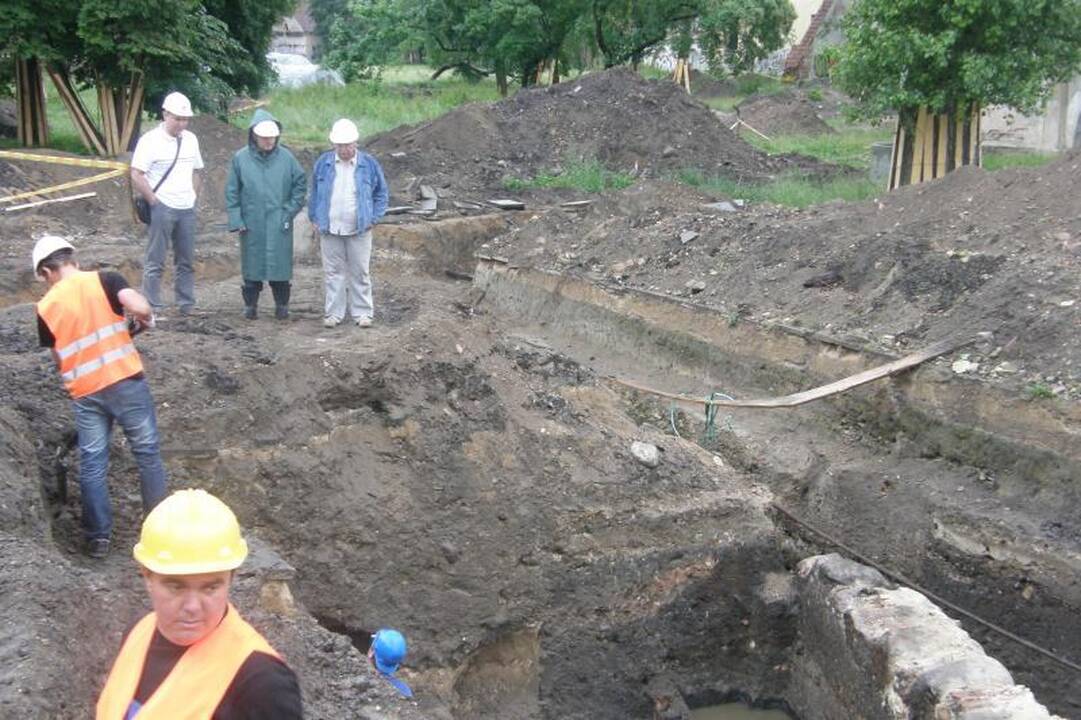 Bernardinų sode archeologai aptiko viduramžių Vilniaus kvartalą