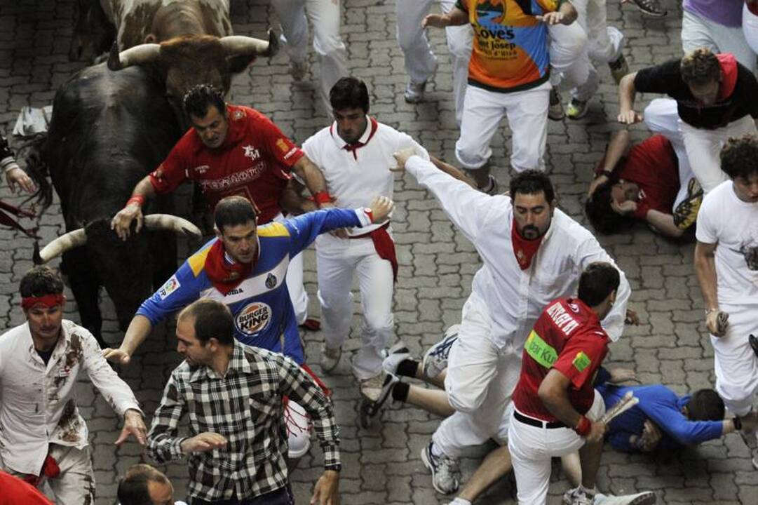 Pamplona: antrąją bulių bėgimo dieną subadytas australas 