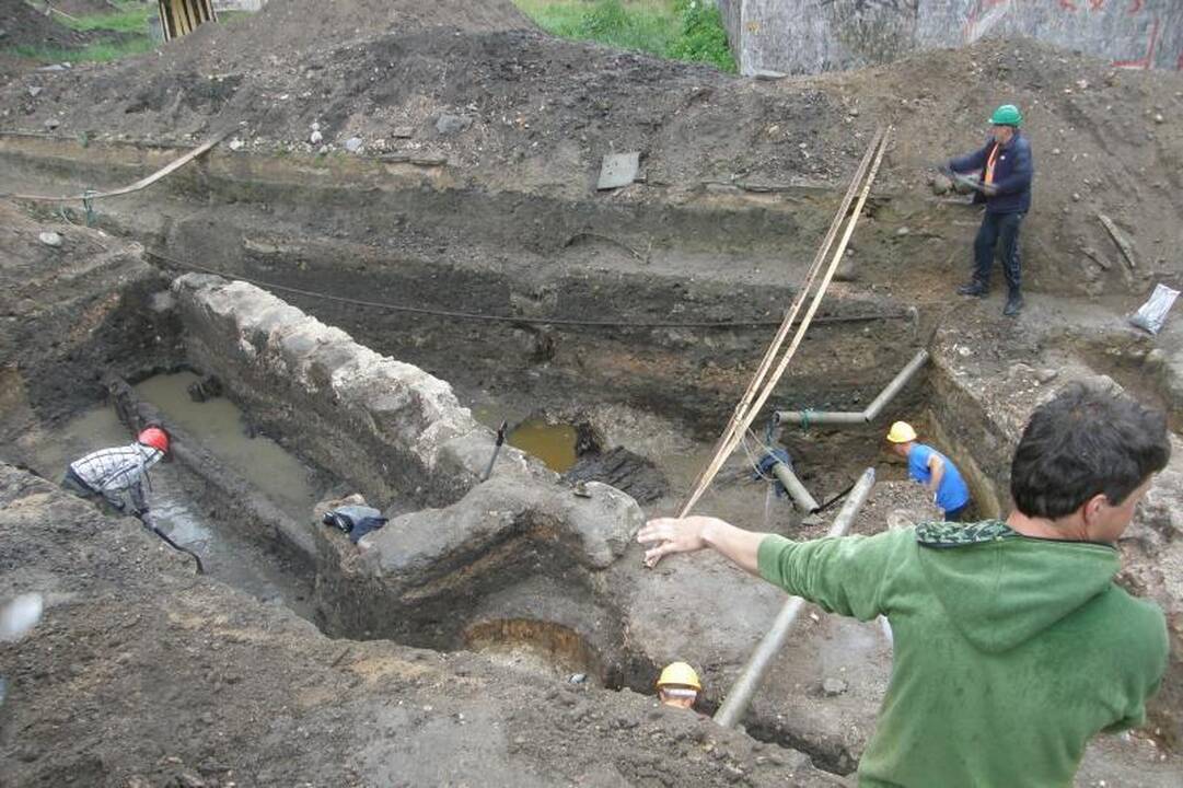 Bernardinų sode archeologai aptiko viduramžių Vilniaus kvartalą