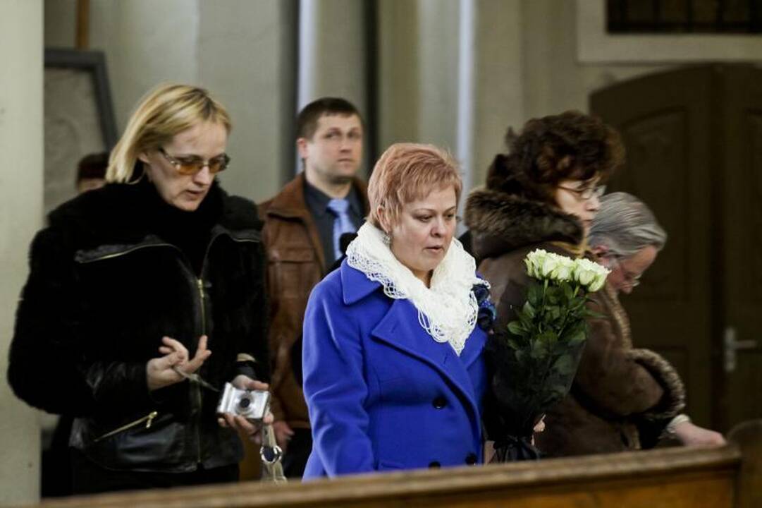 Sostinė atsisveikina su poetu M. Martinaičiu