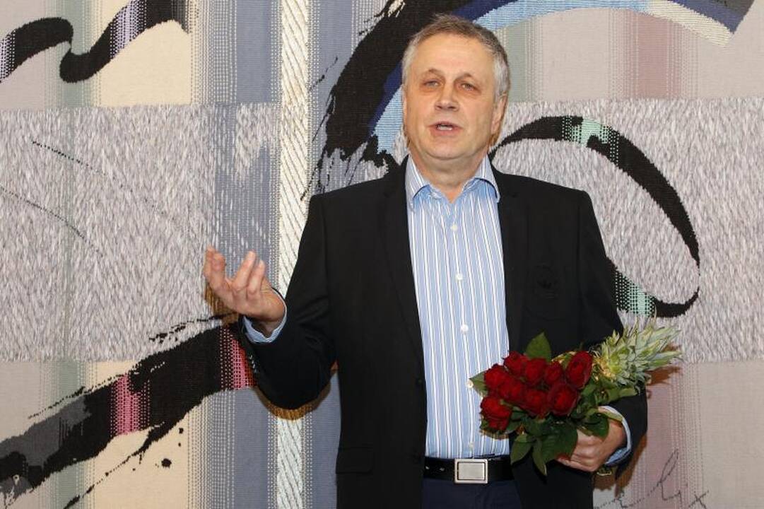 Parodą atidaręs tekstilininkas: „Visi mano darbai yra iš gamtos“