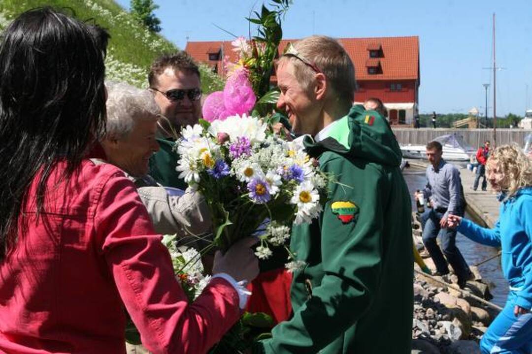 Baltijos jūrą baidarėmis perplaukę klaipėdiečiai grįžo namo
