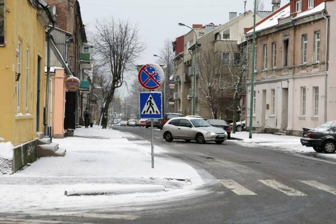 Klaipėdos kelininkai: pirmasis sniegas dzin