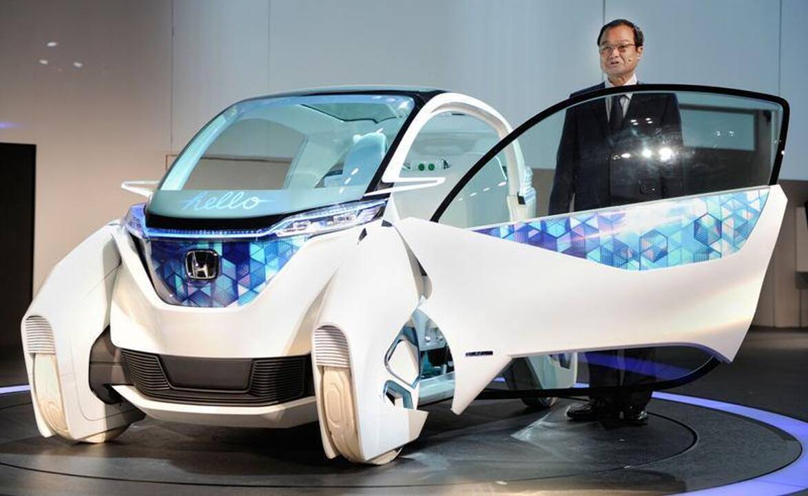 Tokijo automobilių paroda: kokios staigmenos laukia lankytojų?