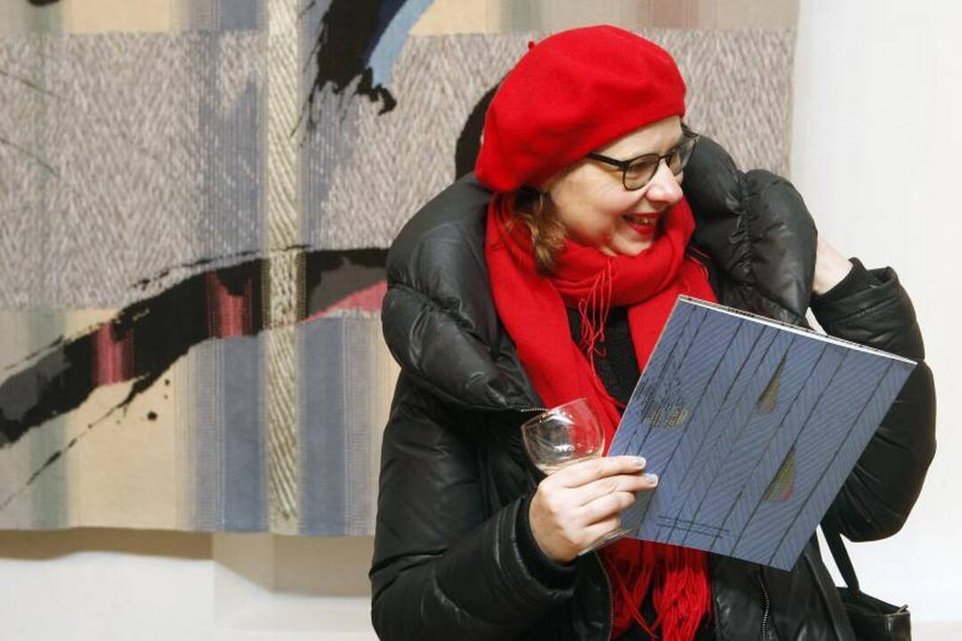 Parodą atidaręs tekstilininkas: „Visi mano darbai yra iš gamtos“
