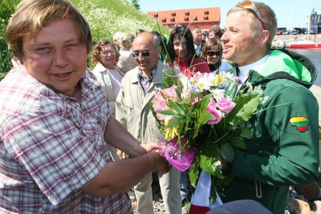 Baltijos jūrą baidarėmis perplaukę klaipėdiečiai grįžo namo