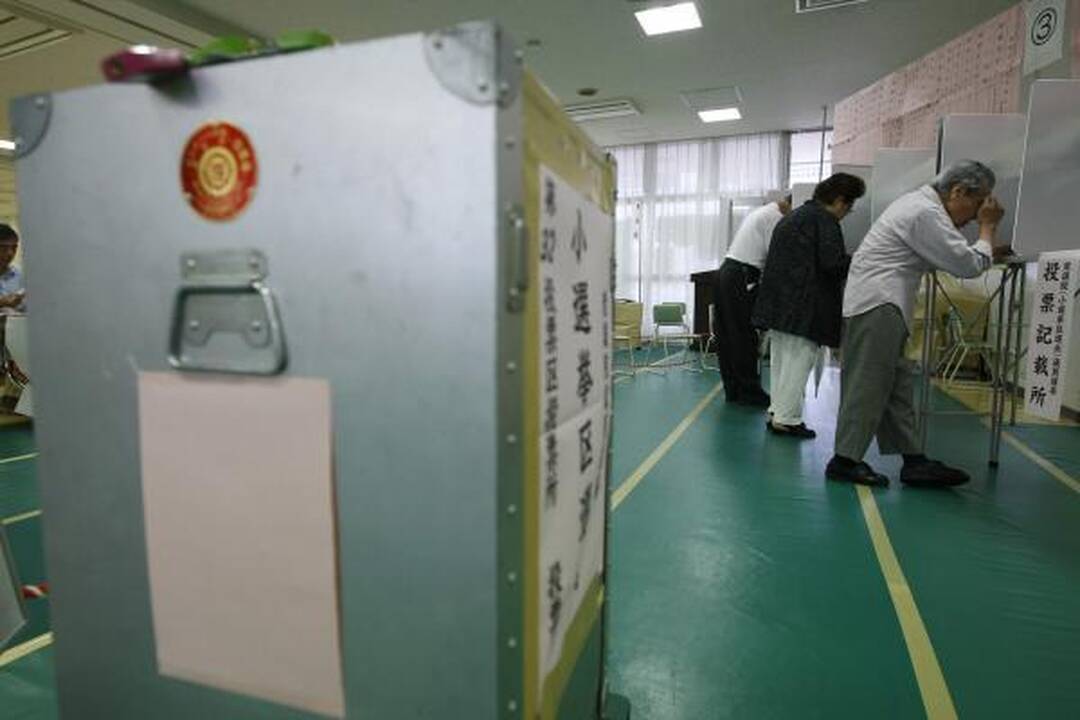Rinkimus laimėjęs Japonijos opozicijos lyderis Y.Hatoyama nori išspręsti Kurilų problemą 
