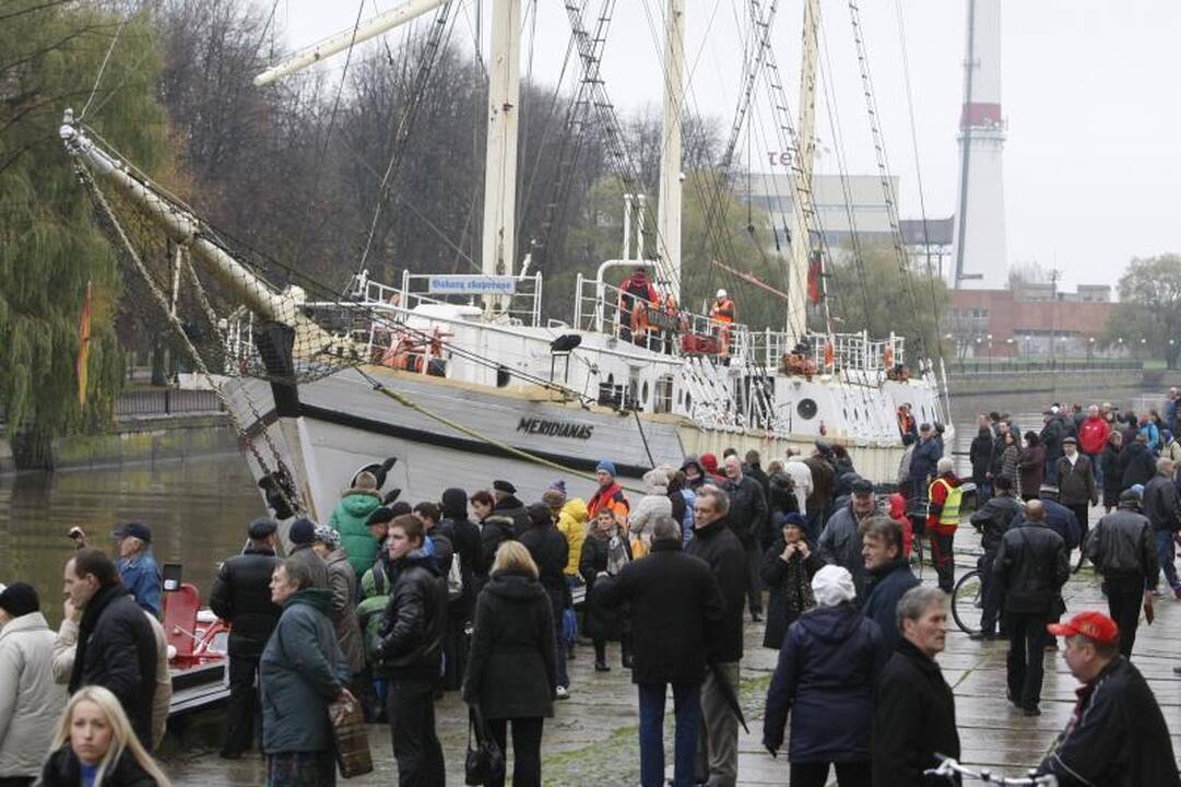 Legendinis „Meridianas“ sėkmingai išplukdytas į remonto vietą