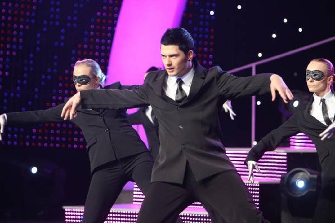 „Lietuvos talentas“ Mikas laimėtus pinigus skirs studijoms