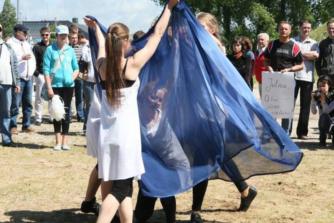 Baltijos jūrą baidarėmis perplaukę klaipėdiečiai grįžo namo