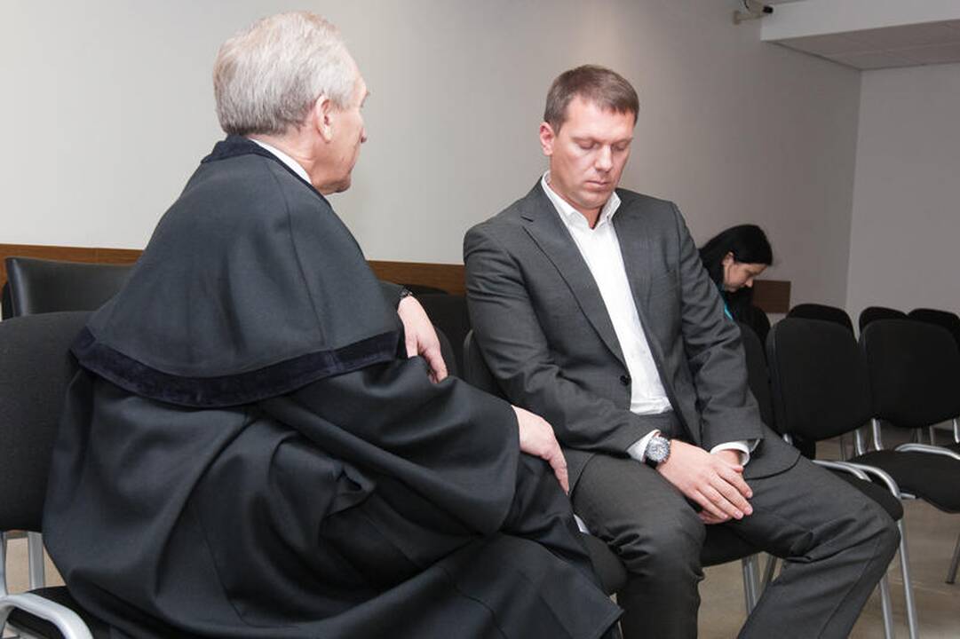 D.Šaluga lieka nuteistas dėl tarpininkavimo kyšininkaujant
